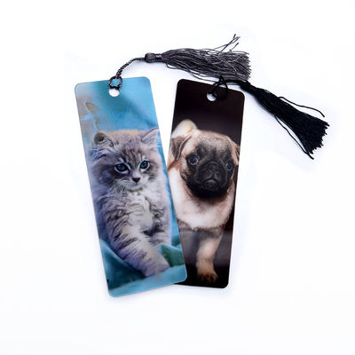 Customizable 3D Lenticular Bookmark with Holographic 3D Image for Enhanced Trade Show Visibility