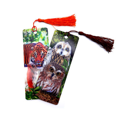 Customizable 3D Lenticular Bookmark with Holographic 3D Image for Enhanced Trade Show Visibility